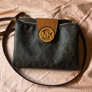 Michael Kors Crossbody